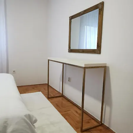 Family Apartment Tuzla Exterior photo